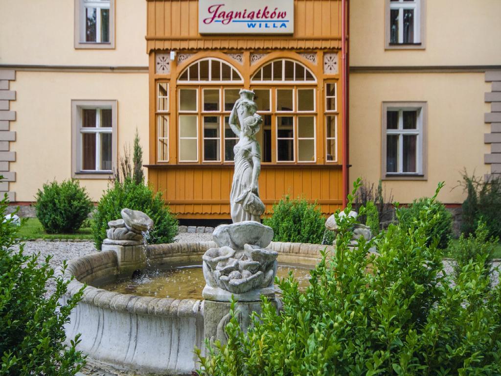Bed and Breakfast Willa Jagniatkow Экстерьер фото