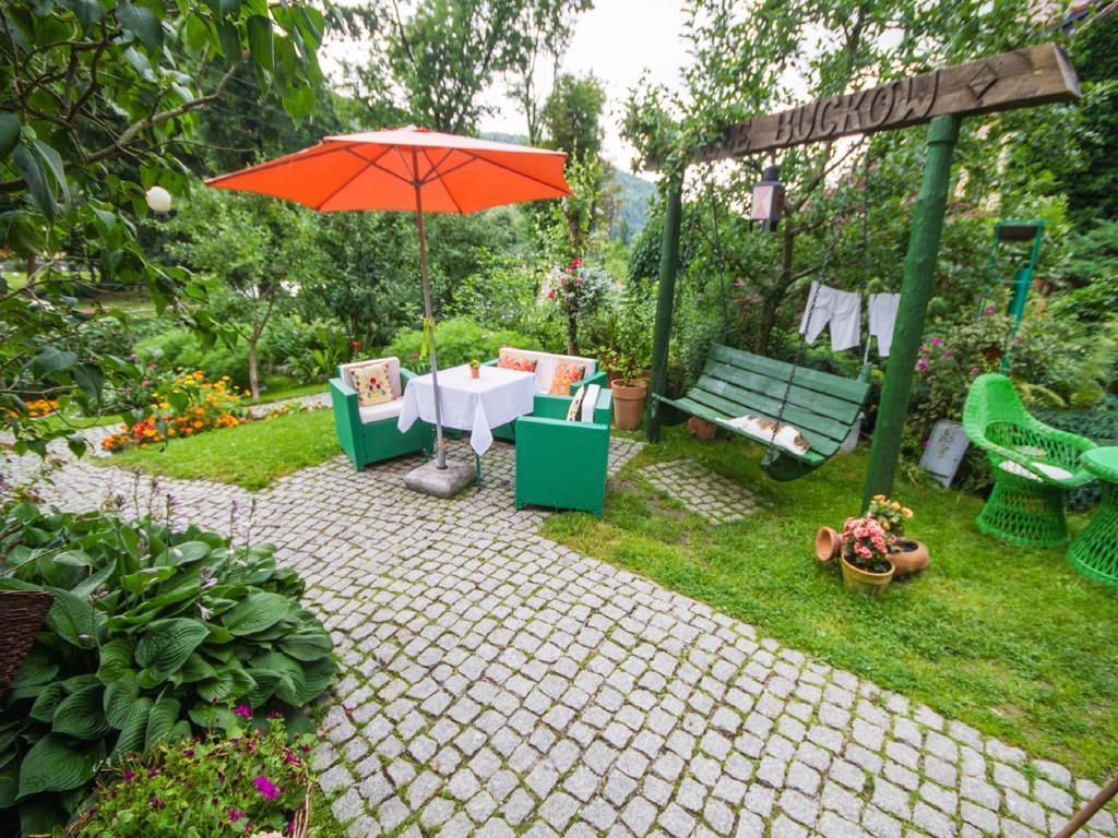 Bed and Breakfast Willa Jagniatkow Экстерьер фото